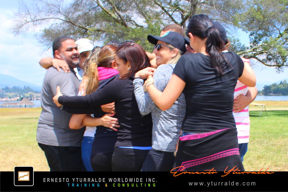 Poderoso Team Building Corporativo Vivencial para el desarrollo de equipos de trabajo
